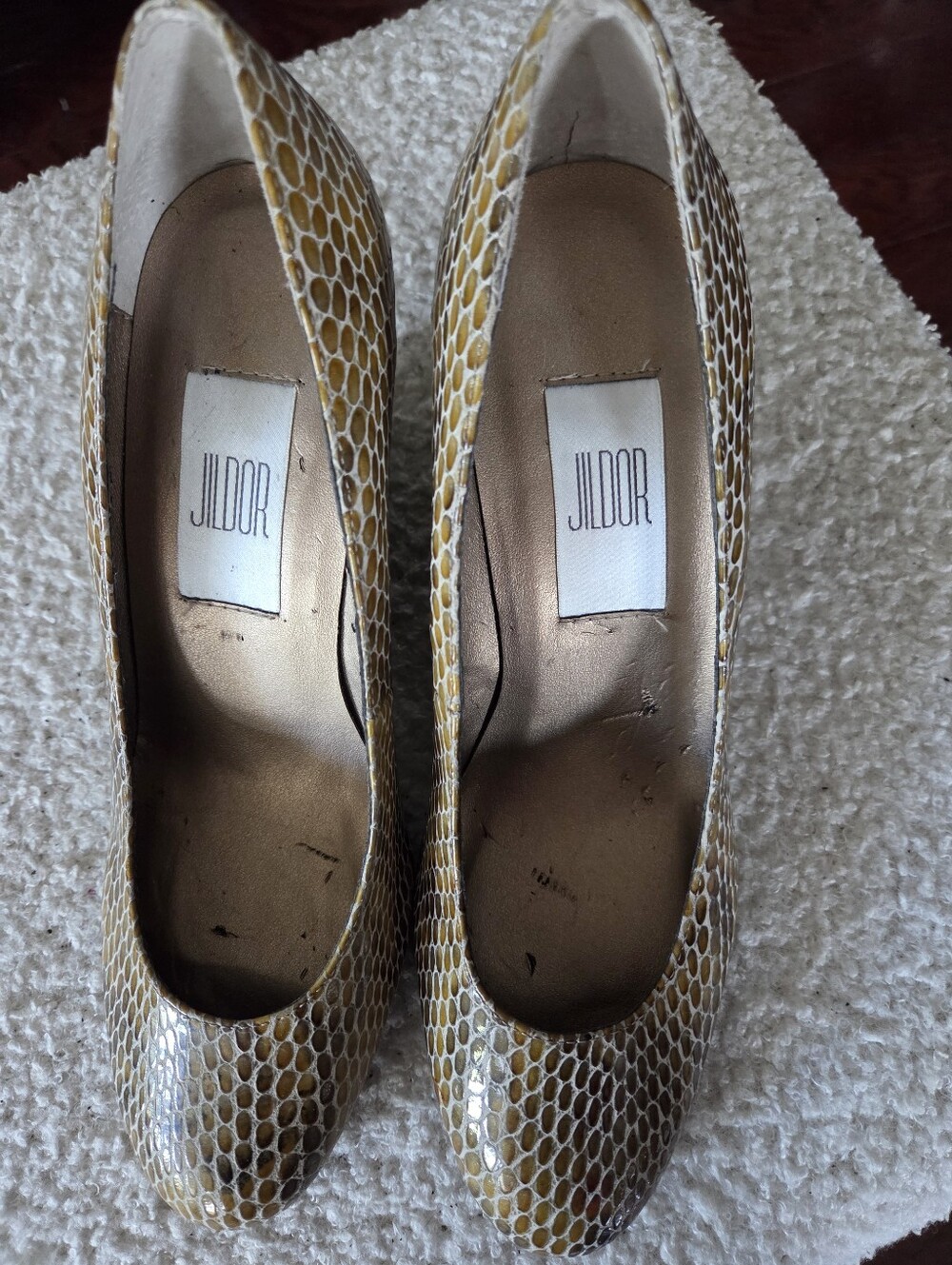JILDOR WOMENS SNAKE PRINT WEDGE SIZE 7 M SHOES